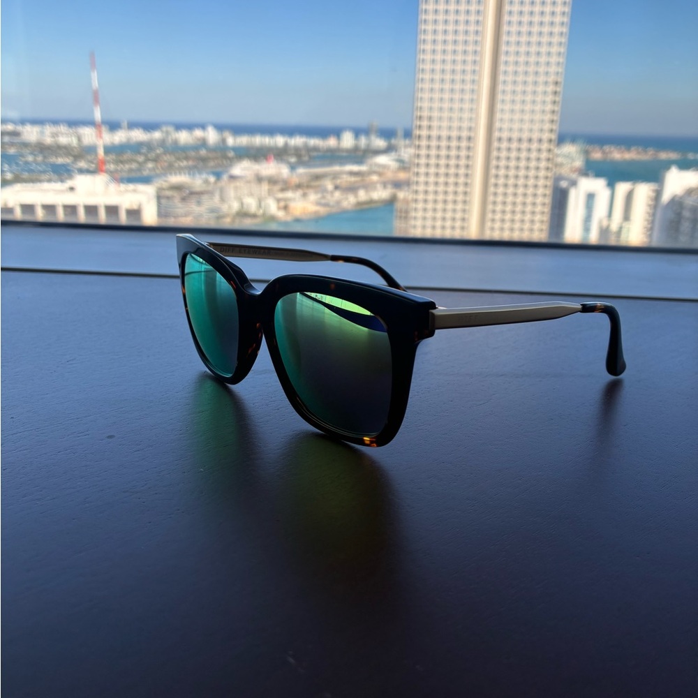 Diff Sunglasses - image 1